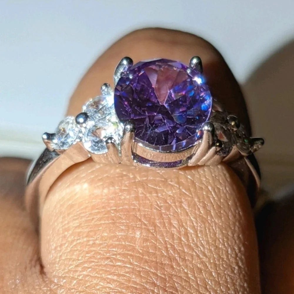 925 Dazzling 8 Ct Brilliant Cut Amathyst  Oval Stone Engagement Ring Sz 9